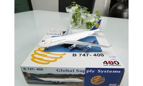 Global Supply Boeing 747-400F G-GSSB