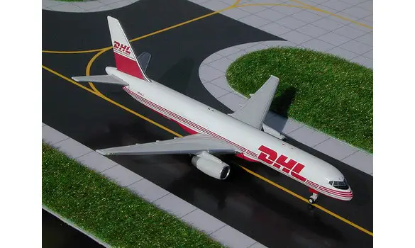 DHL Boeing 757-200 old red c/s OO-DLJ