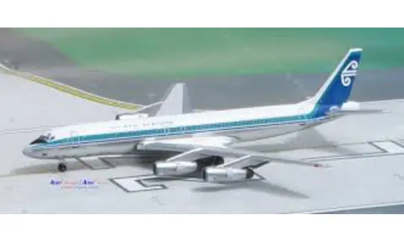 Air New Zealand Douglas DC-8-51 ZK-NZE