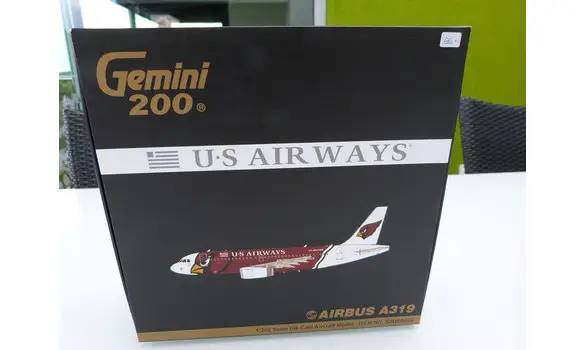 US AW Cardinals Airbus A319 N837AW