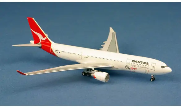 Qantas Airbus A330-200 CityFlier VH-EBB