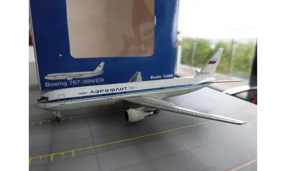 Aeroflot Boeing 767-300ER old c/s VP-BAZ