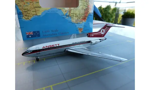 Ansett Boeing 727-100 VH-RMD