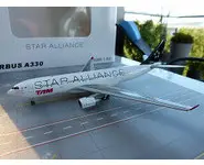 TAM Star Alliance Airbus A330-200 PT-MVM