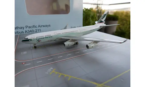 Cathay Pacific 50 Years A340-200 VR-HMU