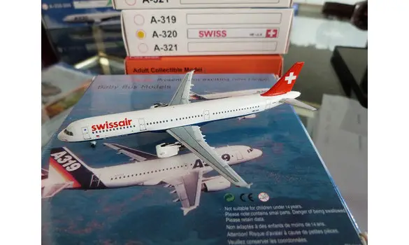 Swissair Airbus A321 "blue belly" HB-IOE