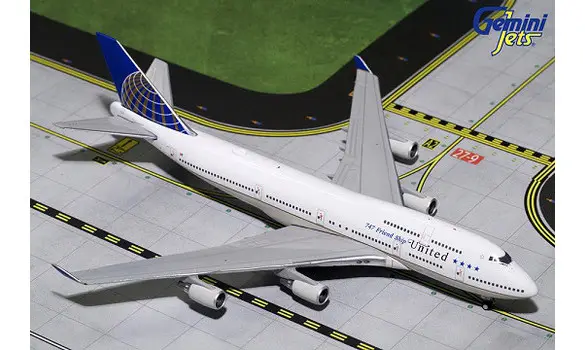 United Friendship Boeing 747-400 N121UA