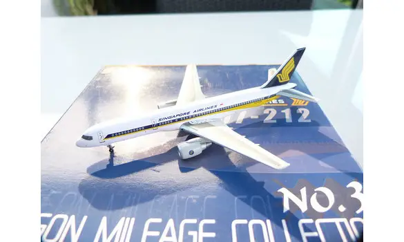 Singapore AL Boeing 757-200 9V-SGM