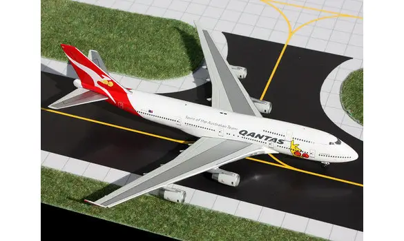 Qantas Boxing Kangaroo Boeing 747-400