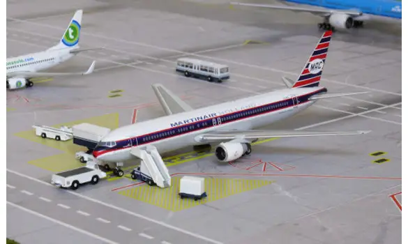 Martinair Boeing 767-300ER PH-MCL