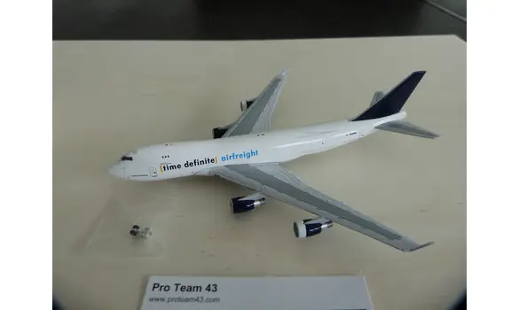 Atlas “time ...” Boeing 747-400F N492MC