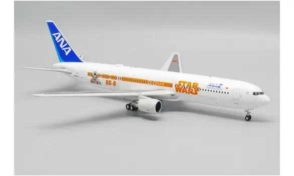 ANA Star Wars Boeing 767-300 JA604A