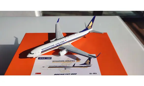 Singapore AL Boeing 737-800 9V-MGA