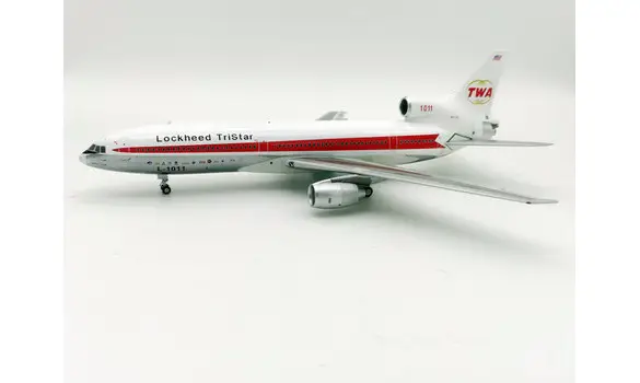 TWA hybrid c/s Lockheed Tristar N81026