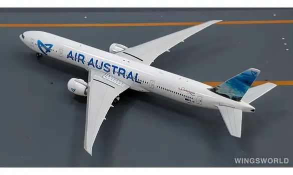Air Austral Boeing 777-300ER F-OREU