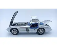 1/18e CMC Mercedes 300 SLR Coupe