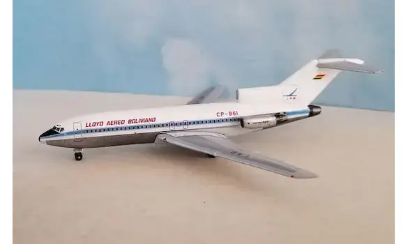 Boeing 727-100 LAB CP-861