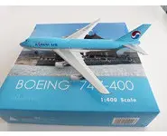 Korean Air Boeing 747-400 HL7460
