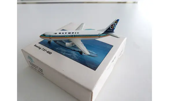 HW 501231 Olympic Boeing 737-400