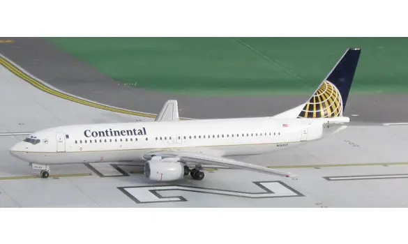 Boeing 737-800 Continental AL N16217