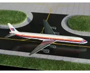 United AL Mc.D.Douglas DC-8-71 N8177U