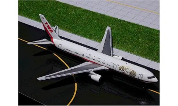 Boeing 767-300 TWA N639TW