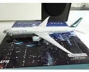 Boeing 777-300ER Cathay Pacific B-KPM