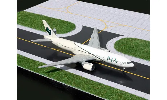 PIA Pakistan Int. AL Boeing 777-200