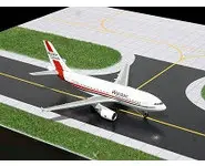 Wardair Airbus A310-300 C-GIWD