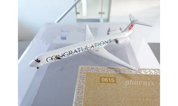 Crossair mcD.Douglas MD-83 HB-ISX