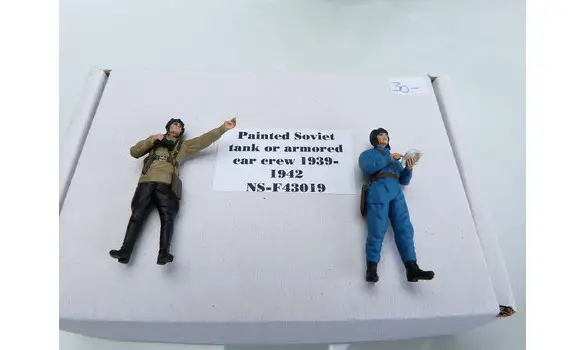 1/43e - Soviet Tank Crew 39-42 - Factory